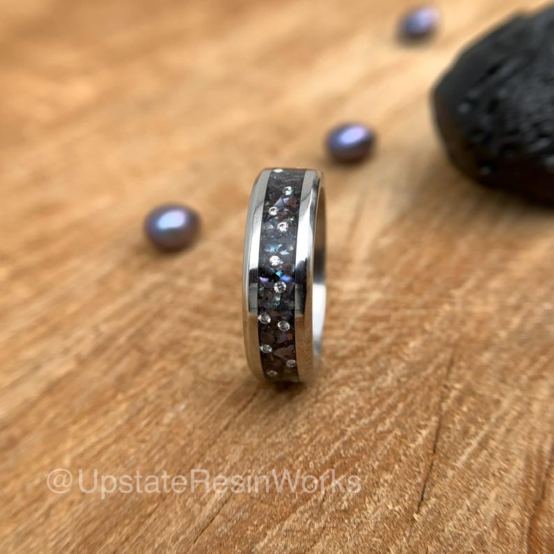 Real Black Pearl Band, Pearl and Moissanite Band, Peacock pearl Band, Black pearl ring, Birthstone ring, wedding band, engagement band,