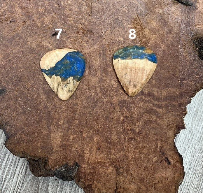 Handmade guitar pick, resin and wood burl, unique musician gift, wood anniversary gifts, color - Orange and blue handcrafted plectrum