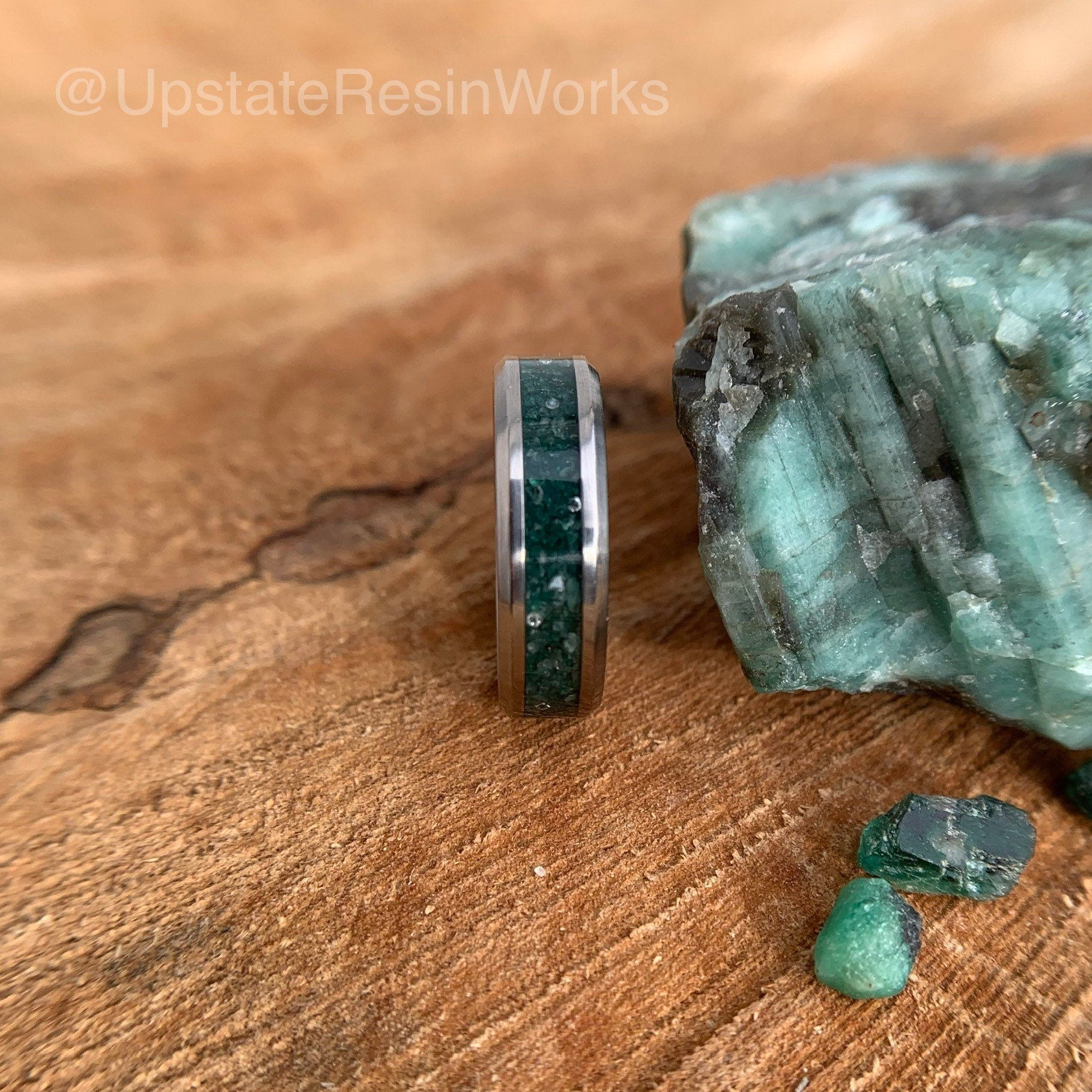 Emerald Green ring, Diamond and Emerald, Real Emerald ring